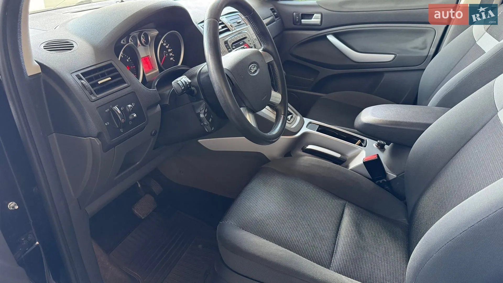 2010 Ford Kuga - мініатюра 12