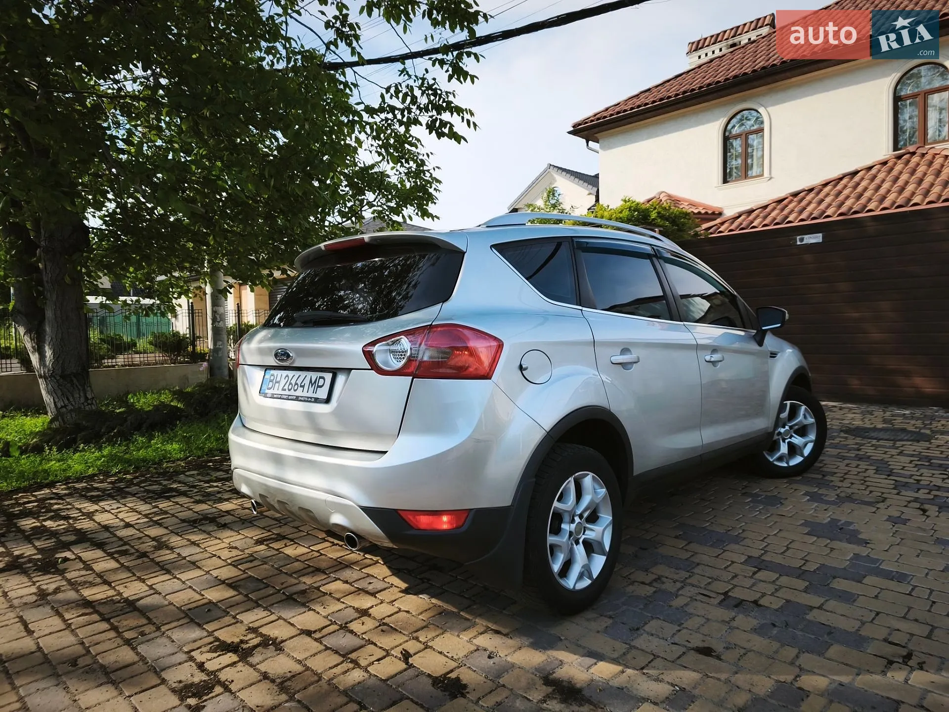 2010 Ford Kuga - мініатюра 8