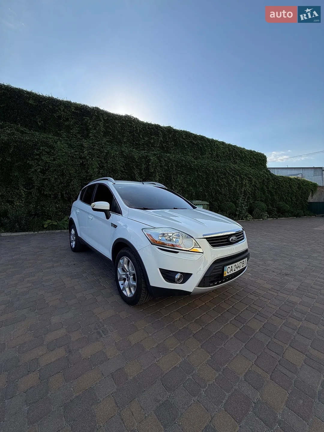 2010 Ford Kuga - мініатюра 3