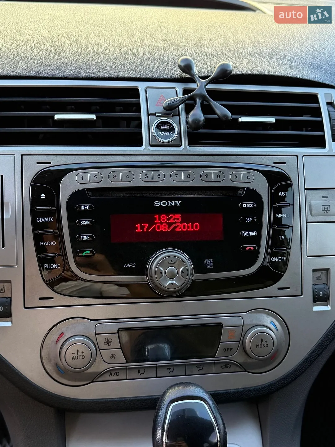 2010 Ford Kuga - мініатюра 13