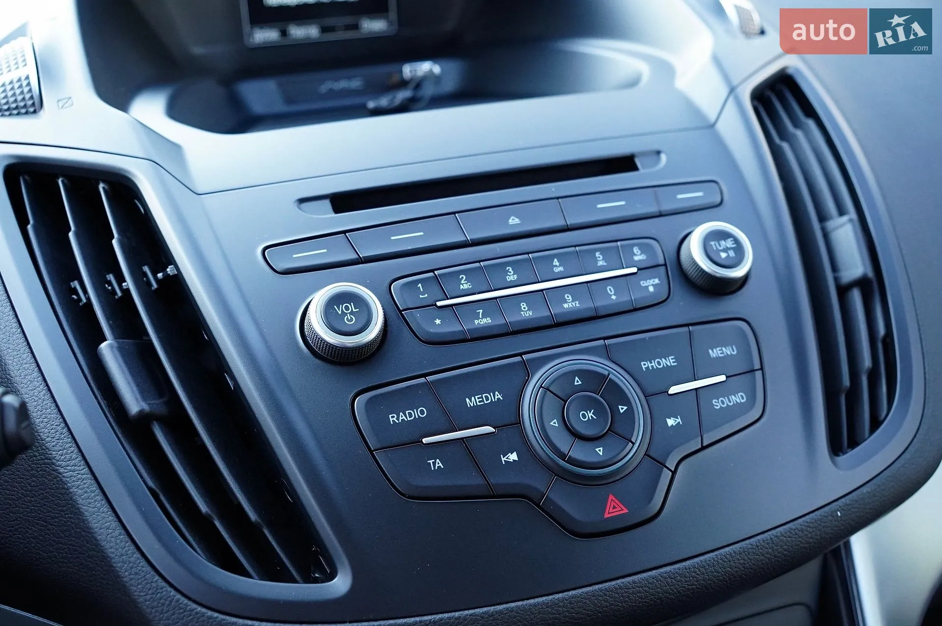 2018 Ford Kuga - мініатюра 43