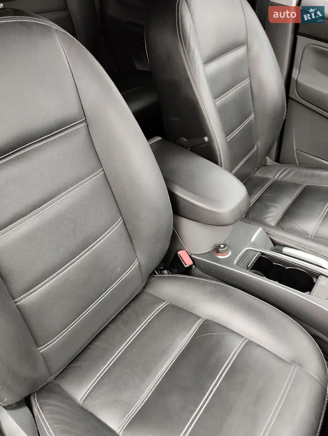 2011 Ford Kuga - мініатюра 27