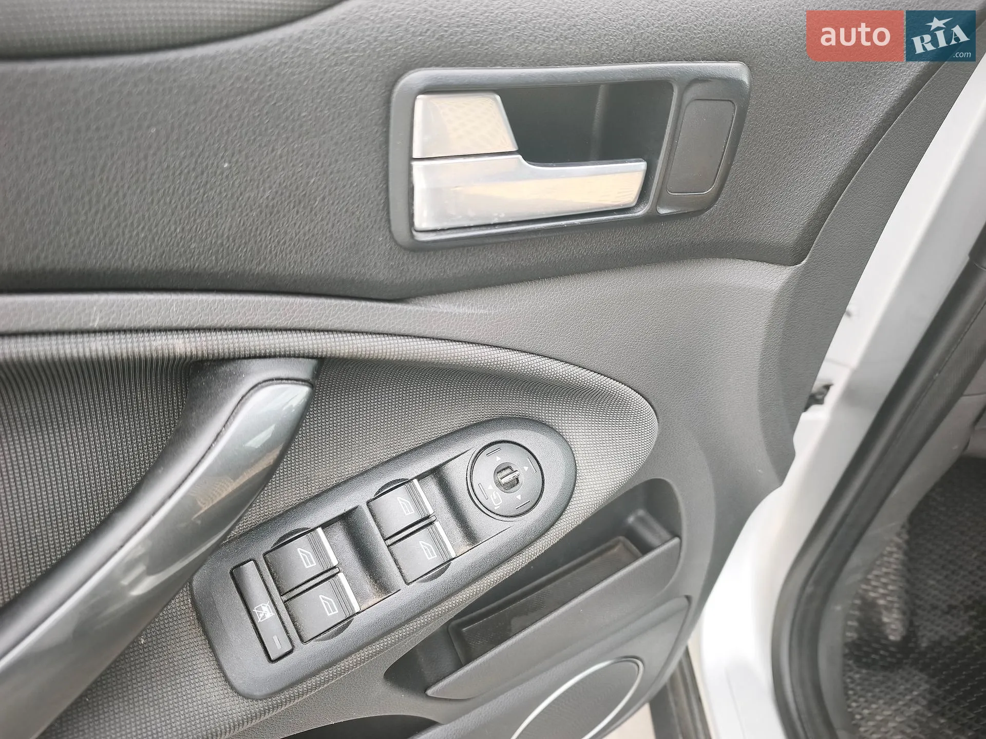 2011 Ford Kuga - мініатюра 11