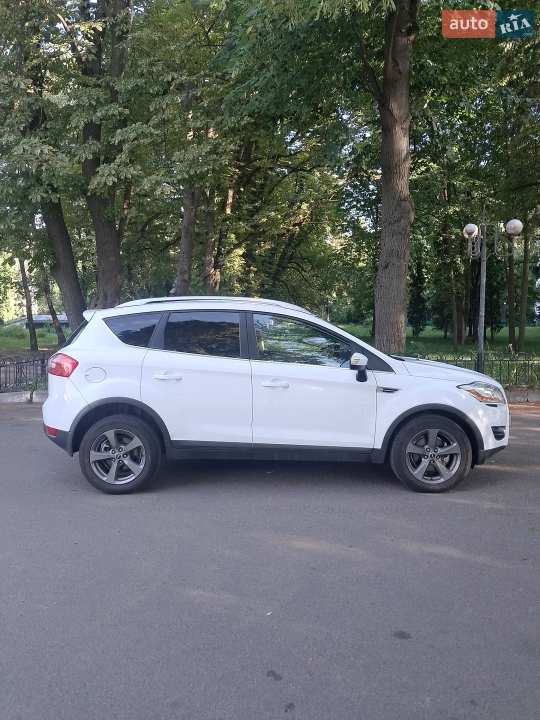 2011 Ford Kuga - мініатюра 2