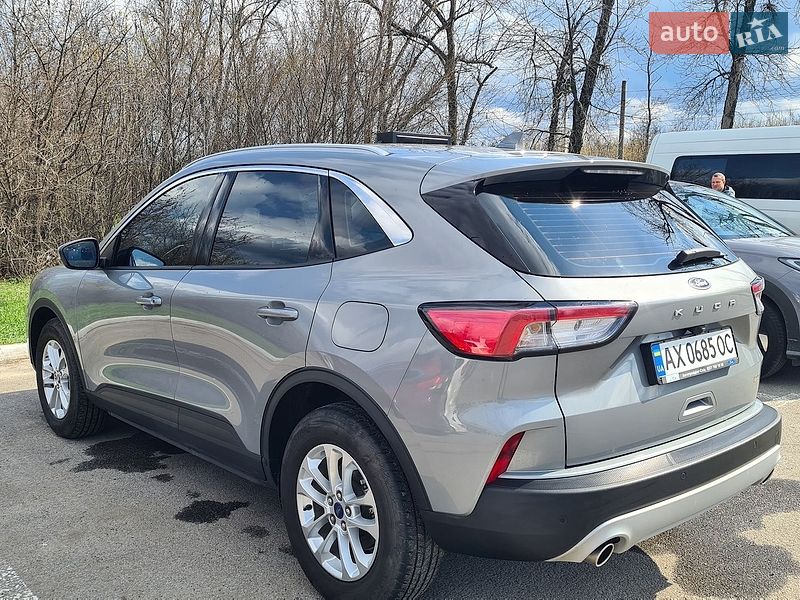Внедорожник / Кроссовер Ford Kuga 2022 в Харькове