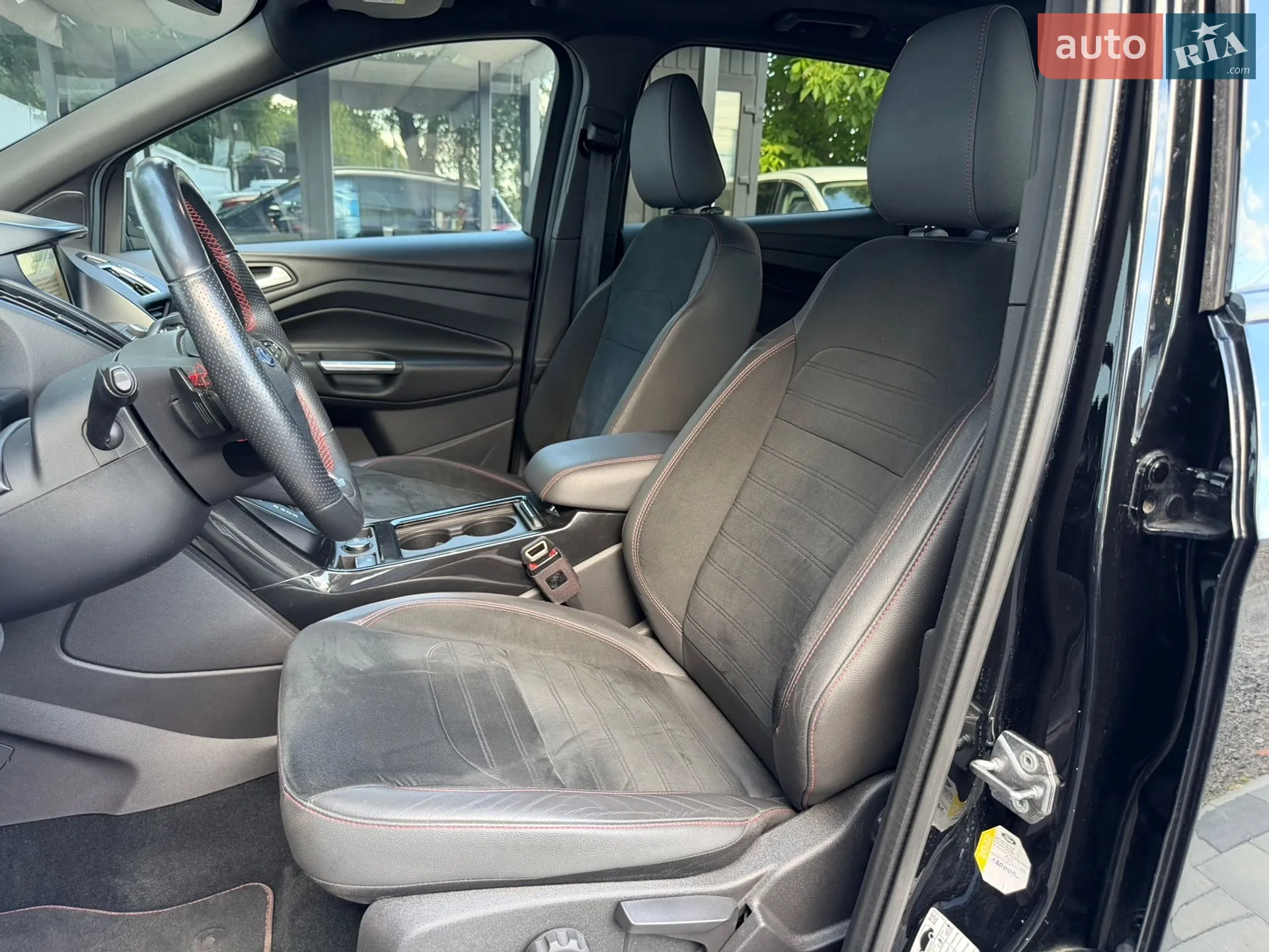 2019 Ford Kuga - мініатюра 17