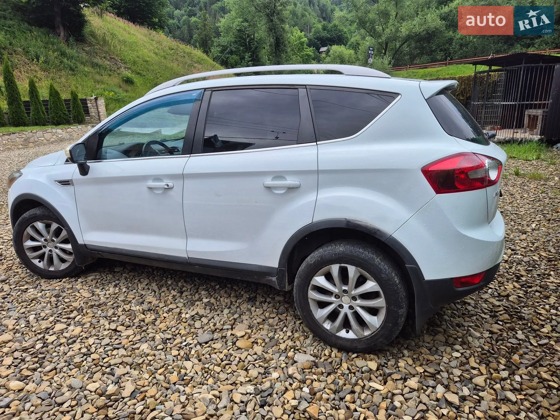 2010 Ford Kuga - мініатюра 4