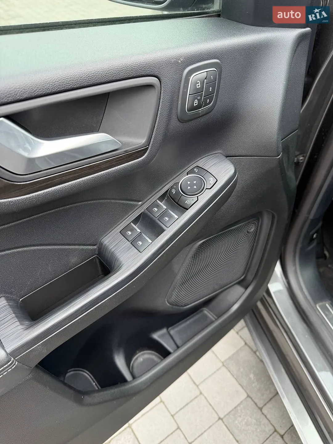 2021 Ford Kuga - мініатюра 18