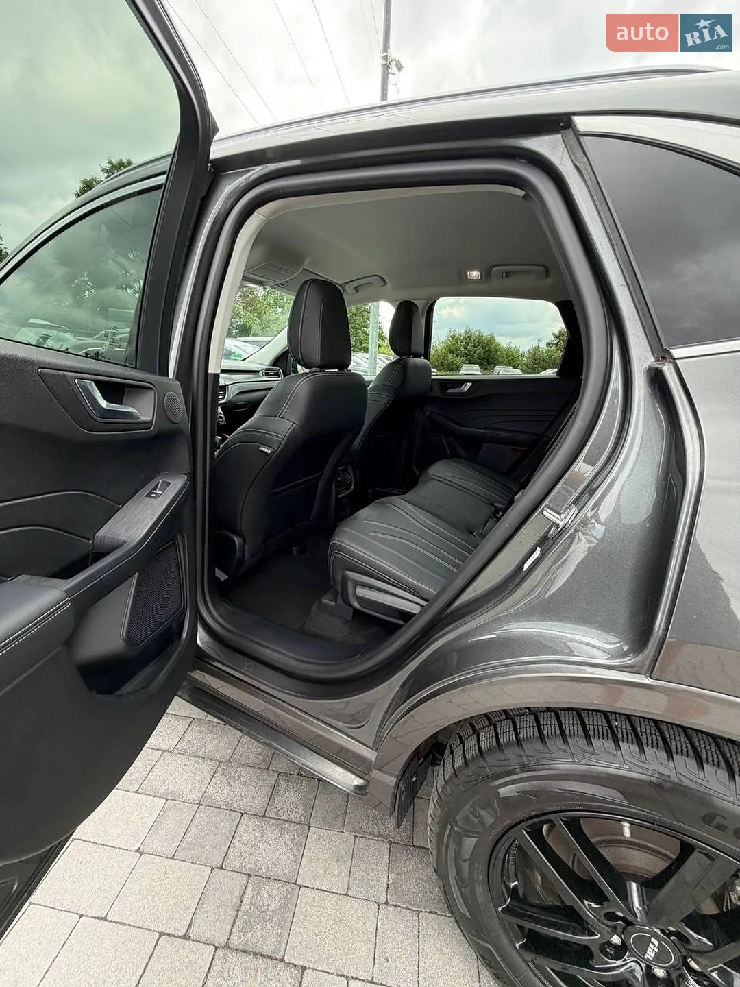 2021 Ford Kuga - мініатюра 31