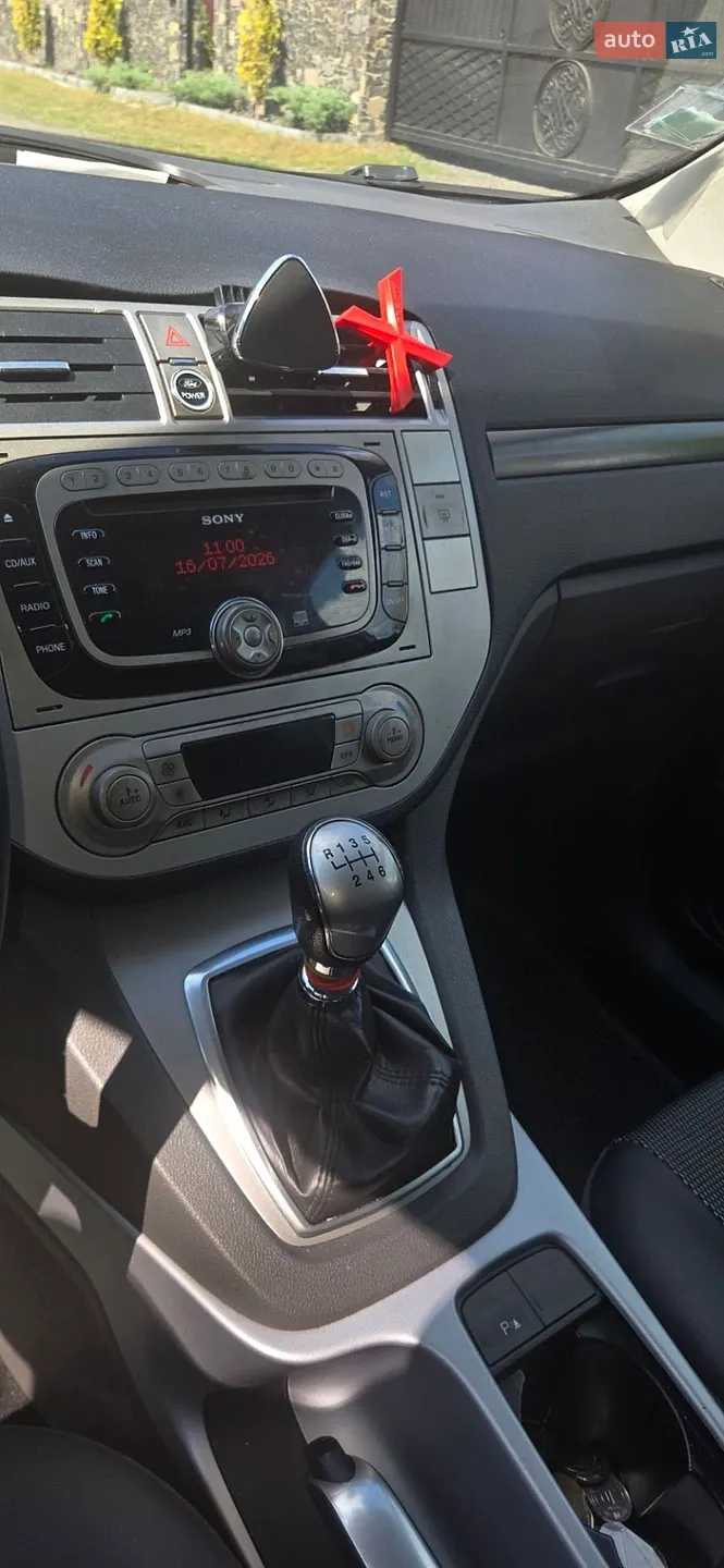 2010 Ford Kuga - мініатюра 3