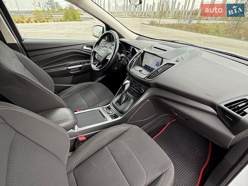 Позашляховик / Кросовер Ford Kuga 2018 в Коростені фото 18 Позашляховик / Кросовер Ford Kuga 2018 в Коростені