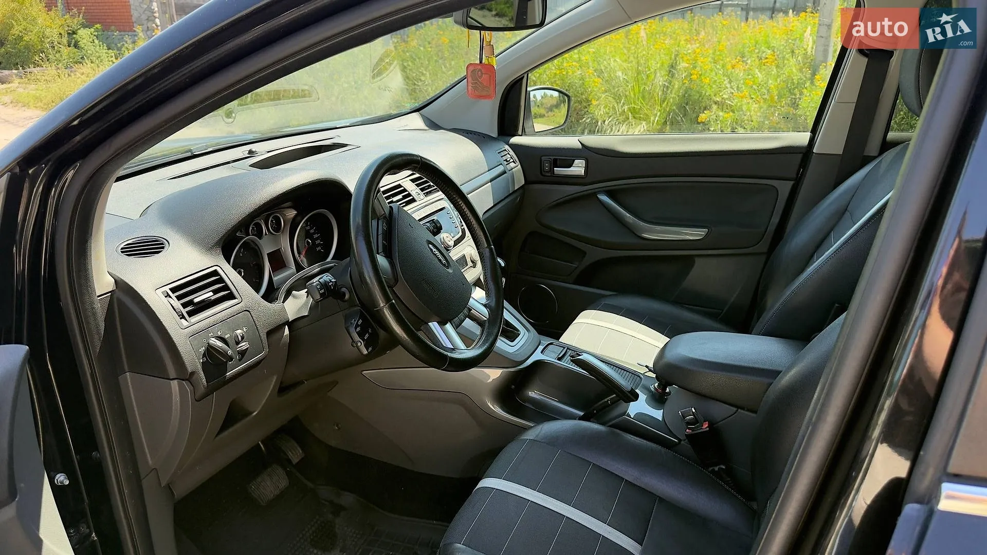 2010 Ford Kuga - мініатюра 13