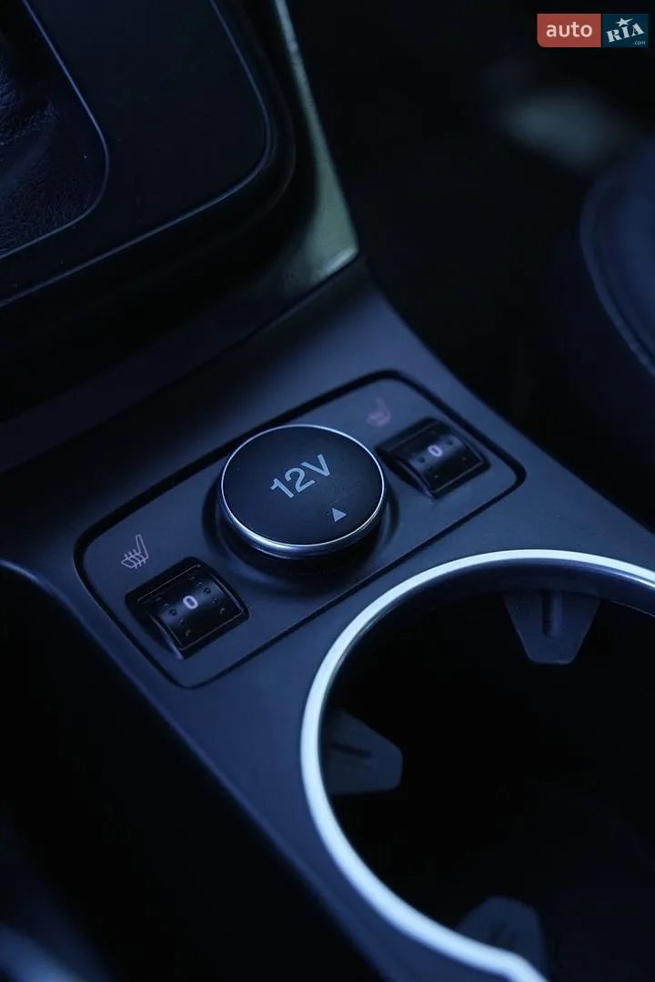 2014 Ford Kuga - мініатюра 33
