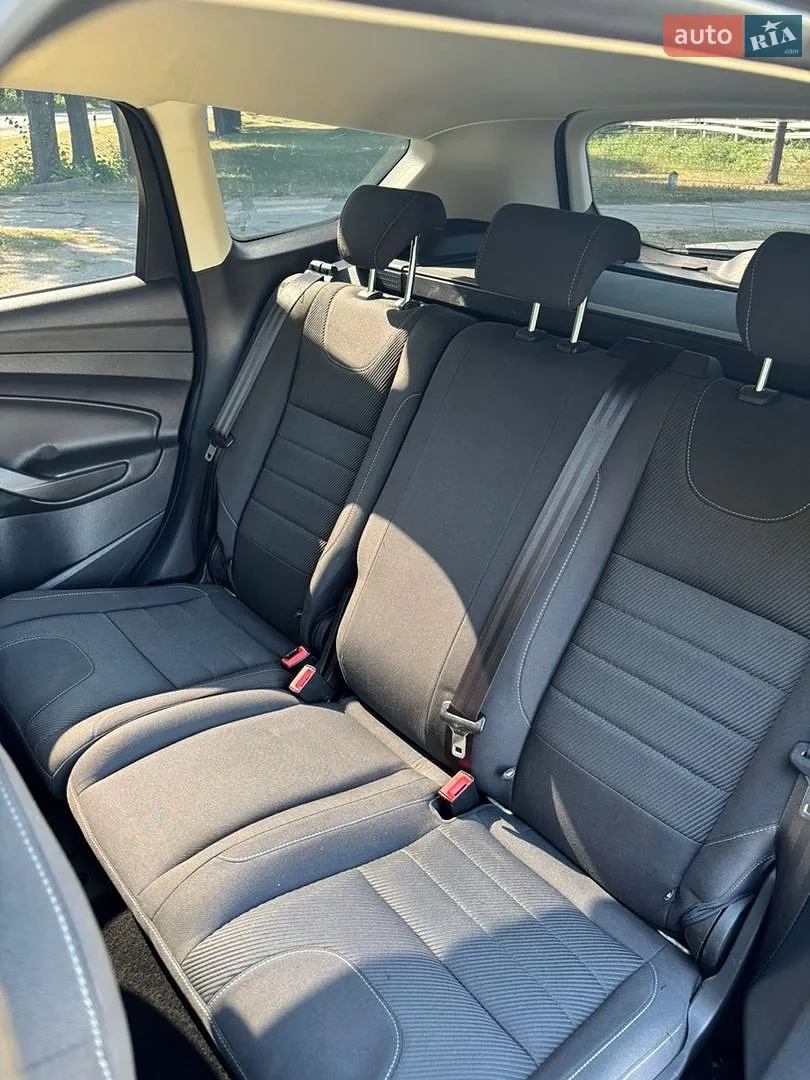 2016 Ford Kuga - мініатюра 19