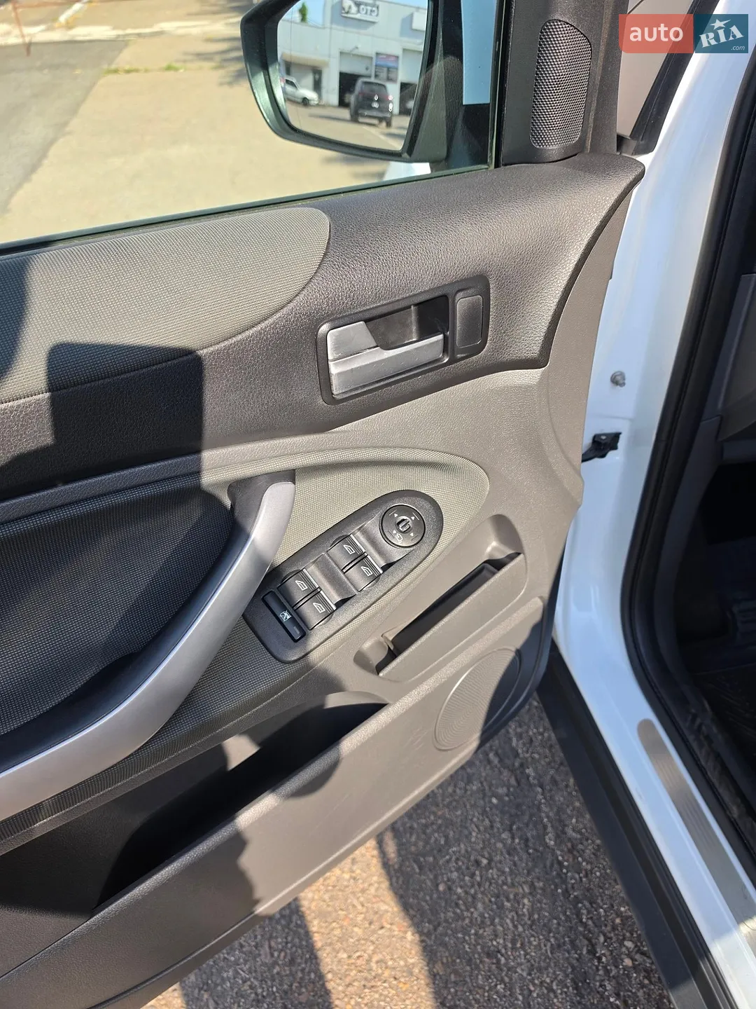 2010 Ford Kuga - мініатюра 5