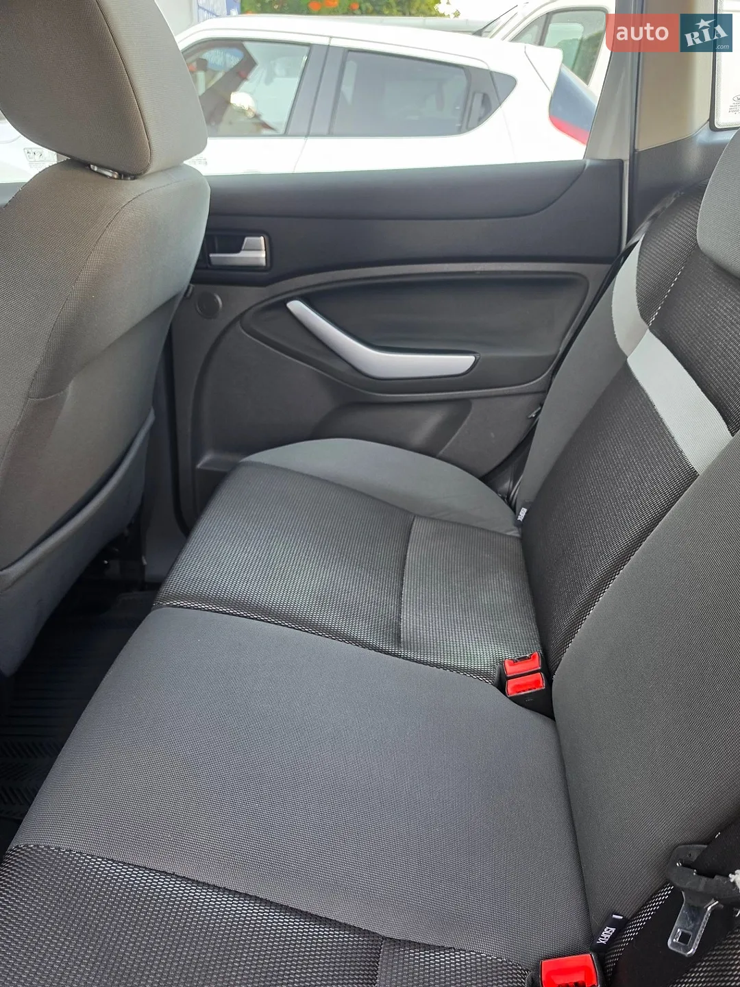 2010 Ford Kuga - мініатюра 11