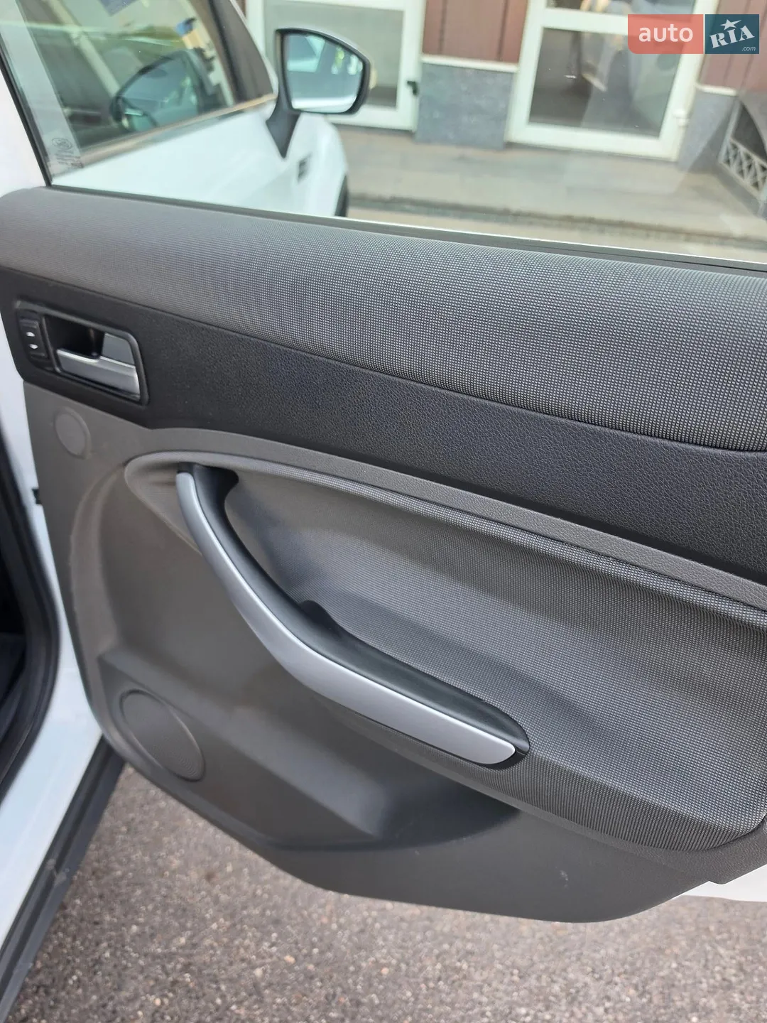 2010 Ford Kuga - мініатюра 16
