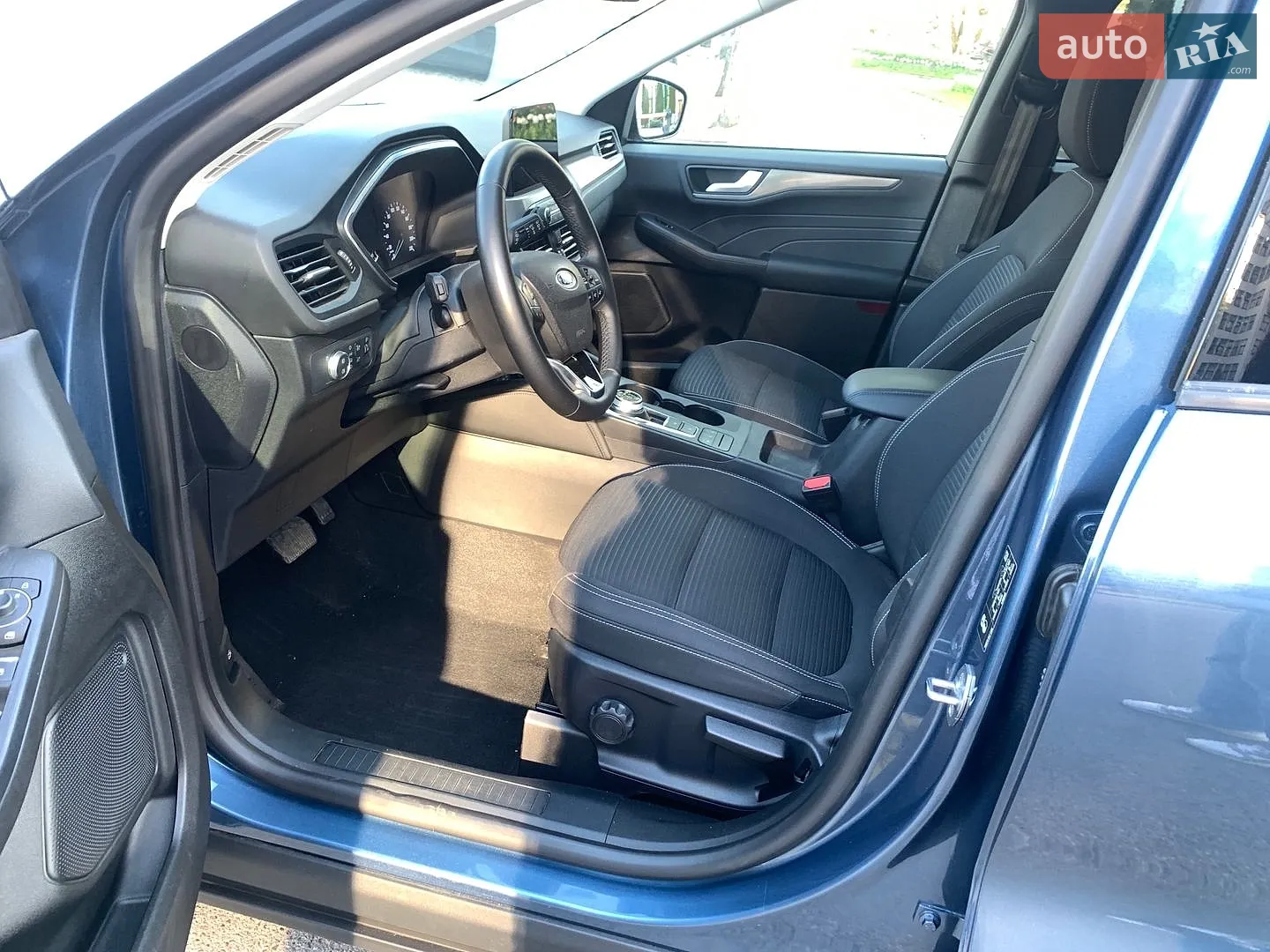 2023 Ford Kuga - мініатюра 18
