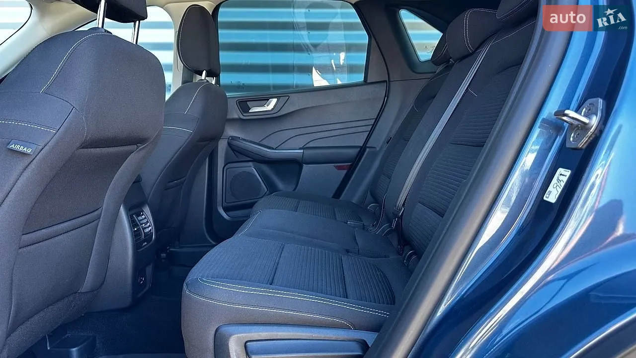 2021 Ford Kuga - мініатюра 27