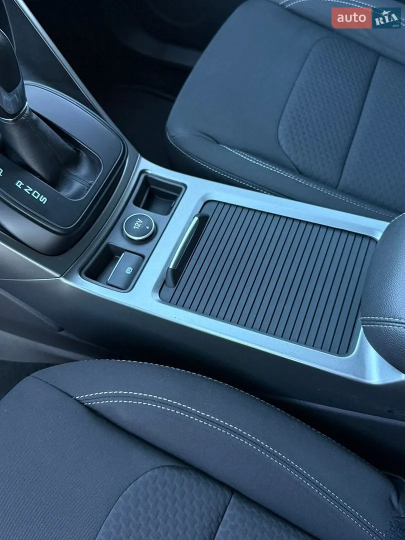 2017 Ford Kuga - мініатюра 14