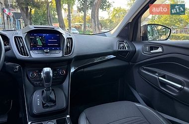 Позашляховик / Кросовер Ford Kuga 2019 в Миколаєві