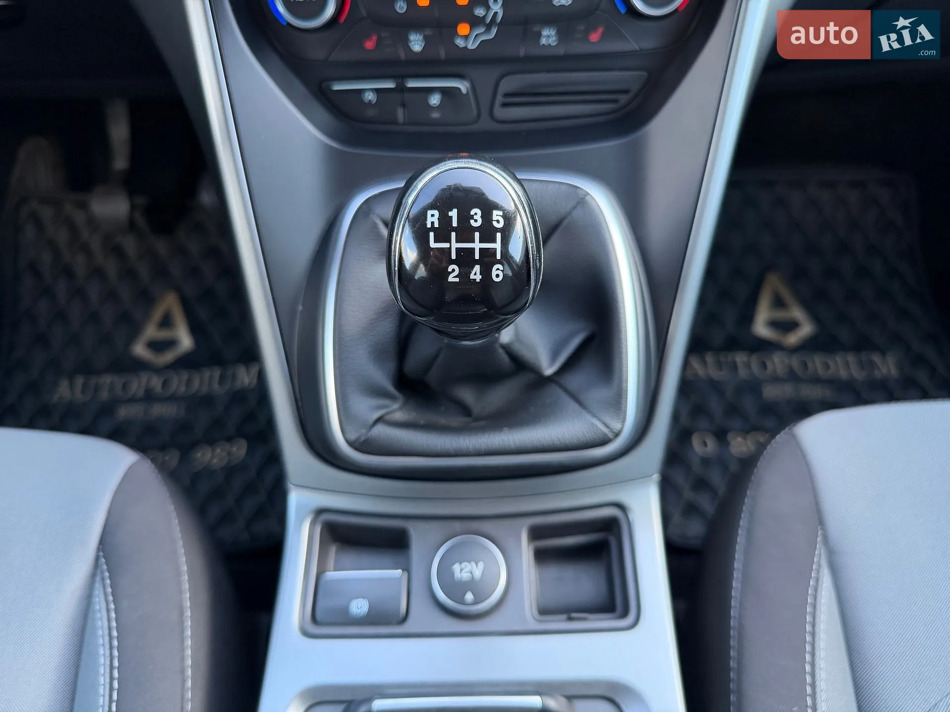 2016 Ford Kuga - мініатюра 35