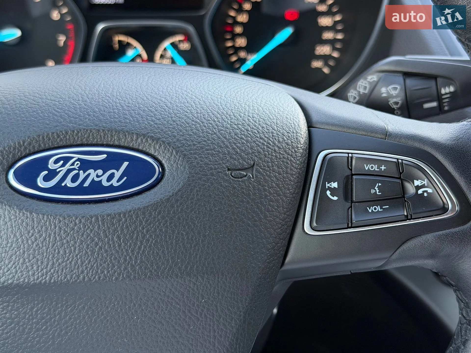 2016 Ford Kuga - мініатюра 42