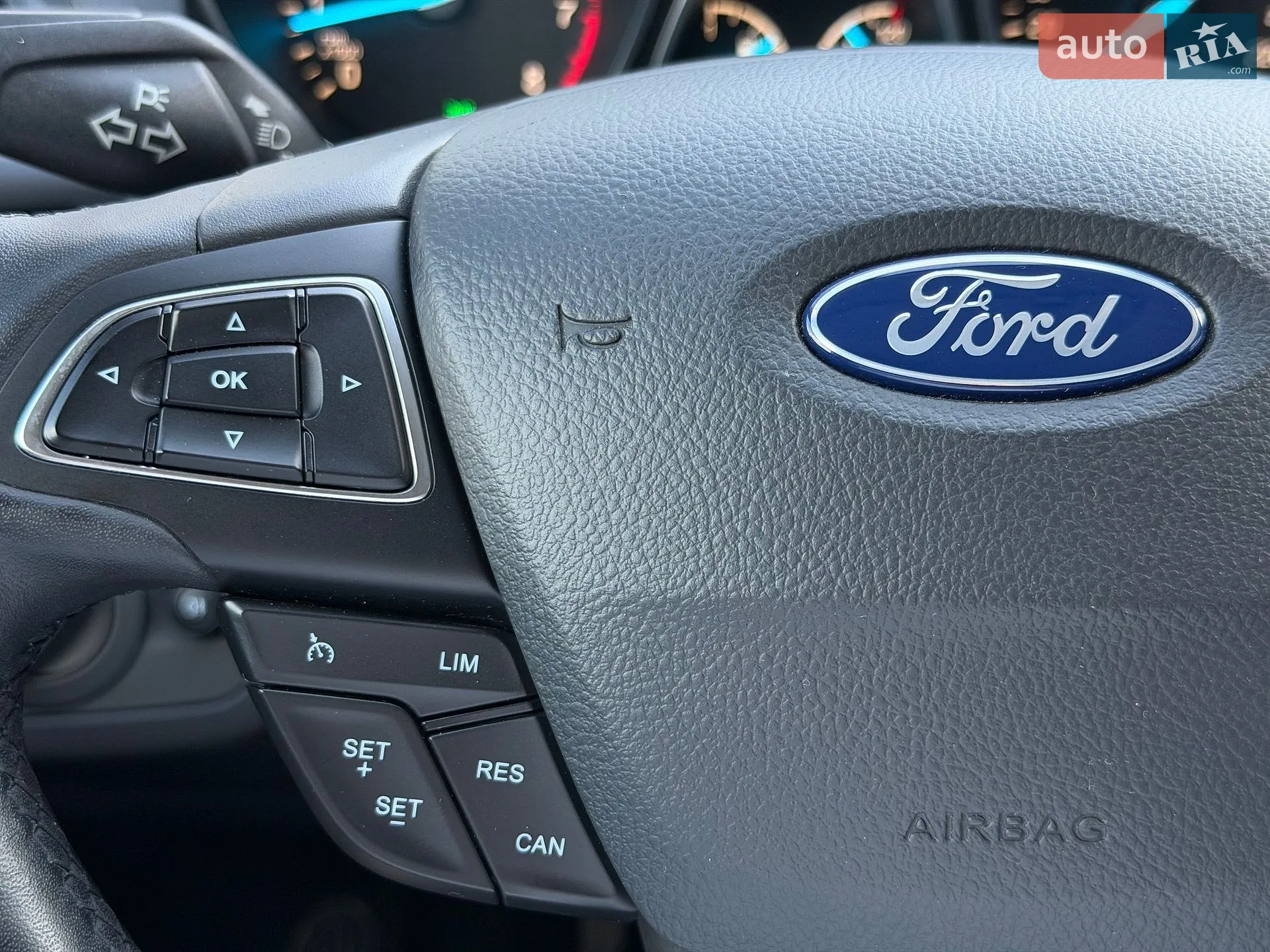 2016 Ford Kuga - мініатюра 41