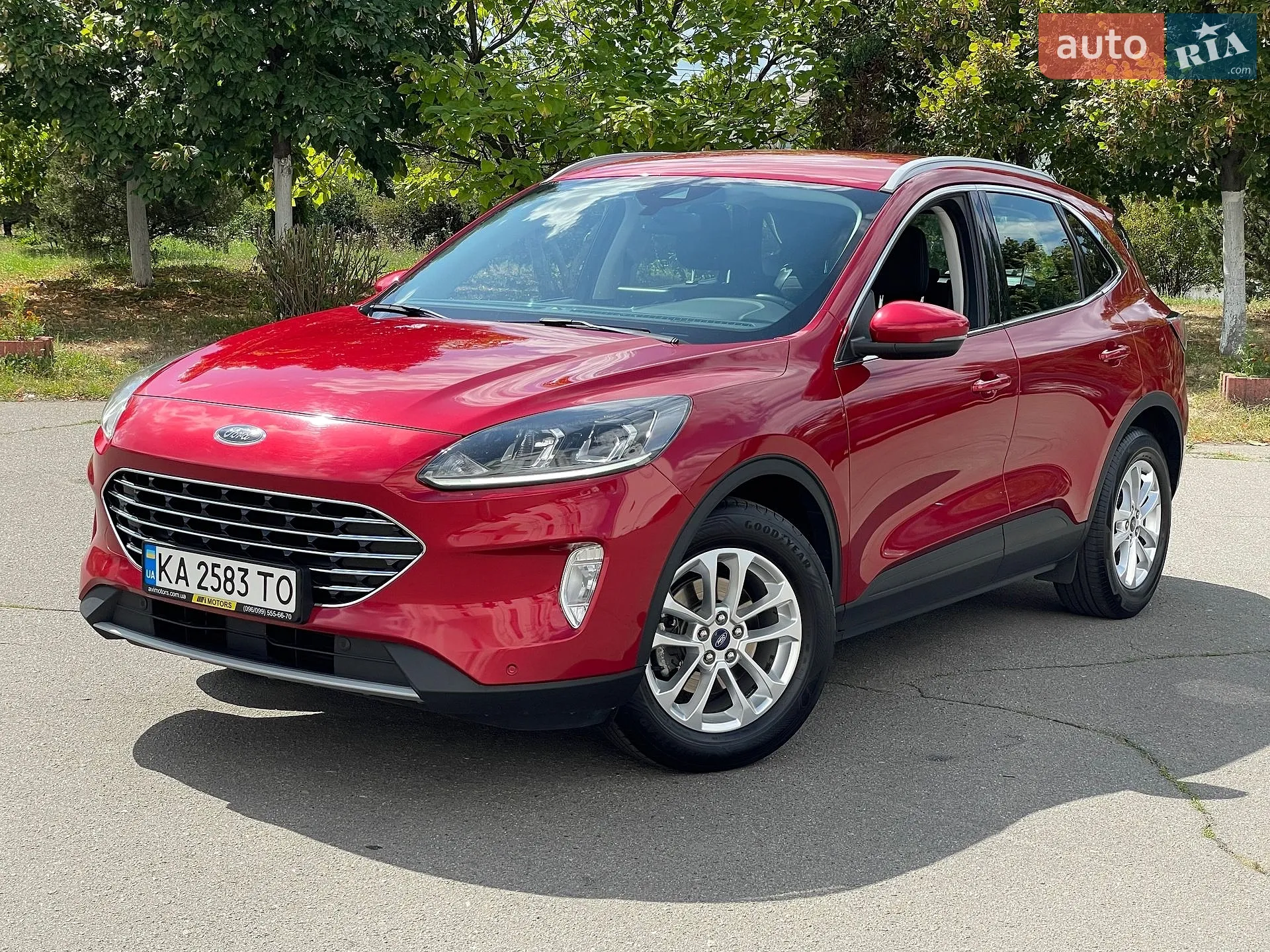 2020 Ford Kuga - мініатюра 2