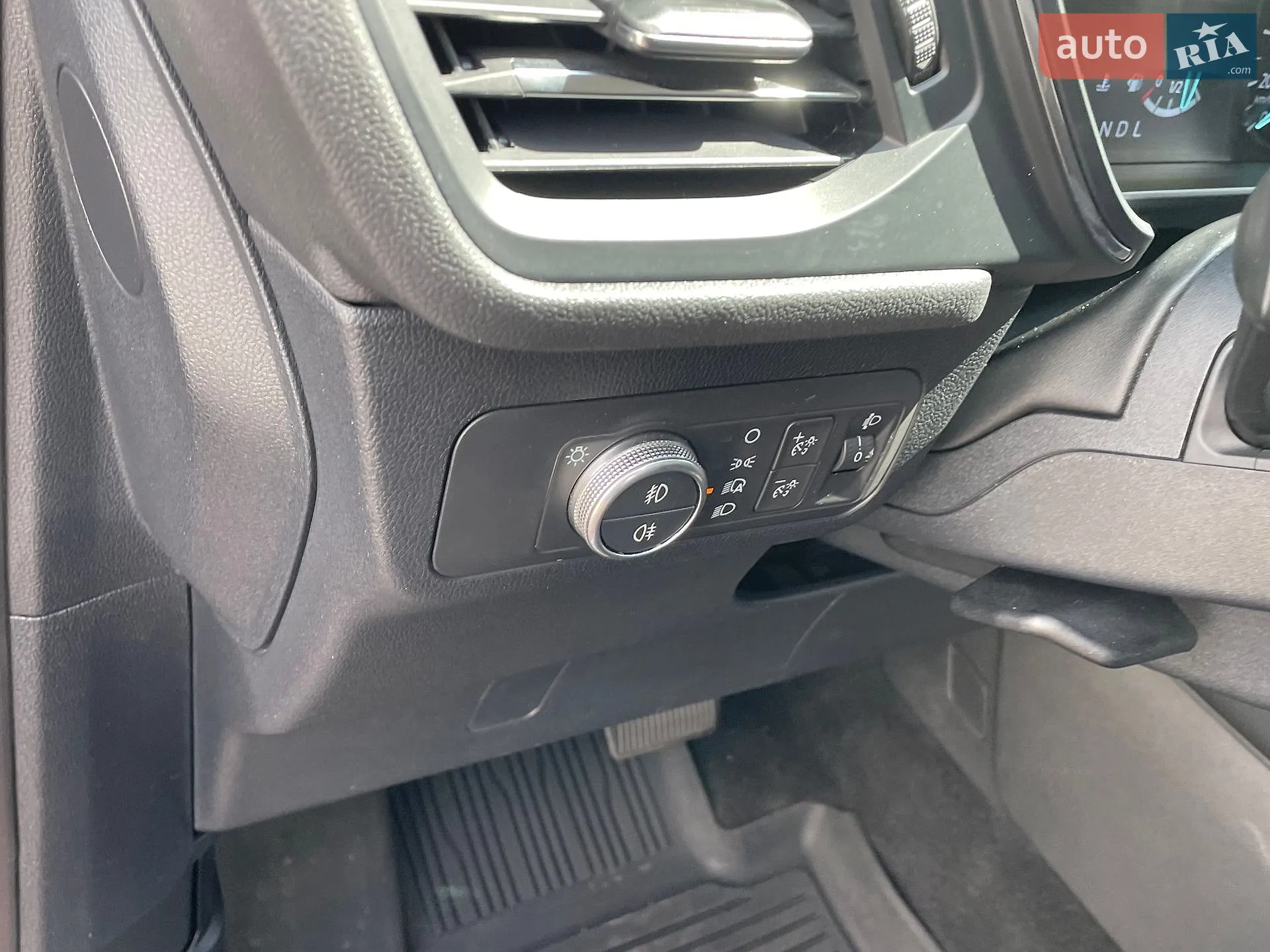 2020 Ford Kuga - мініатюра 10