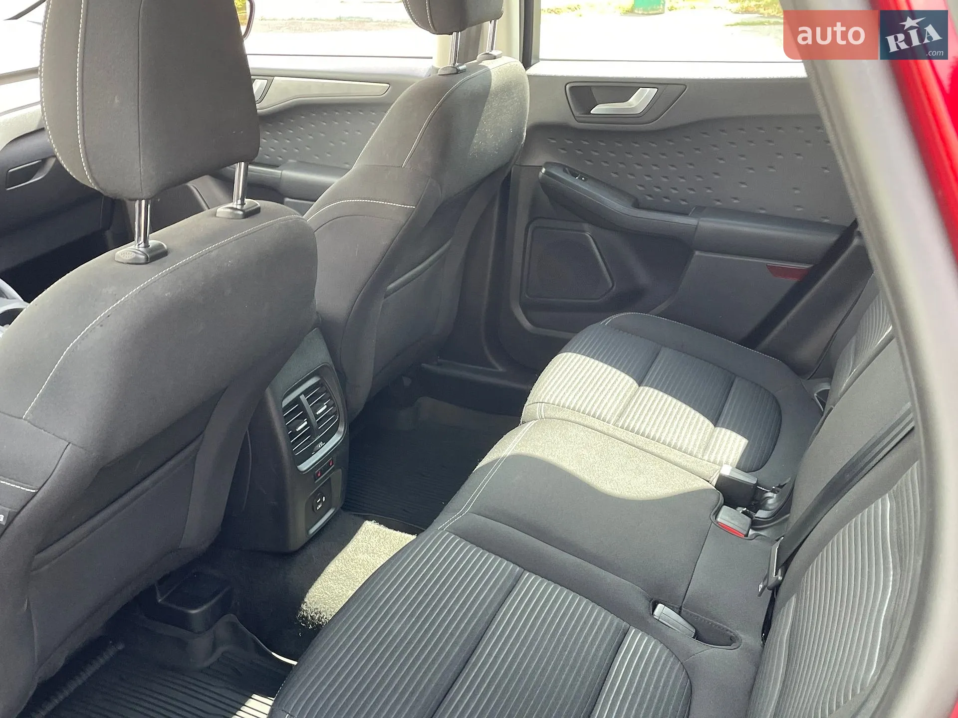 2020 Ford Kuga - мініатюра 16