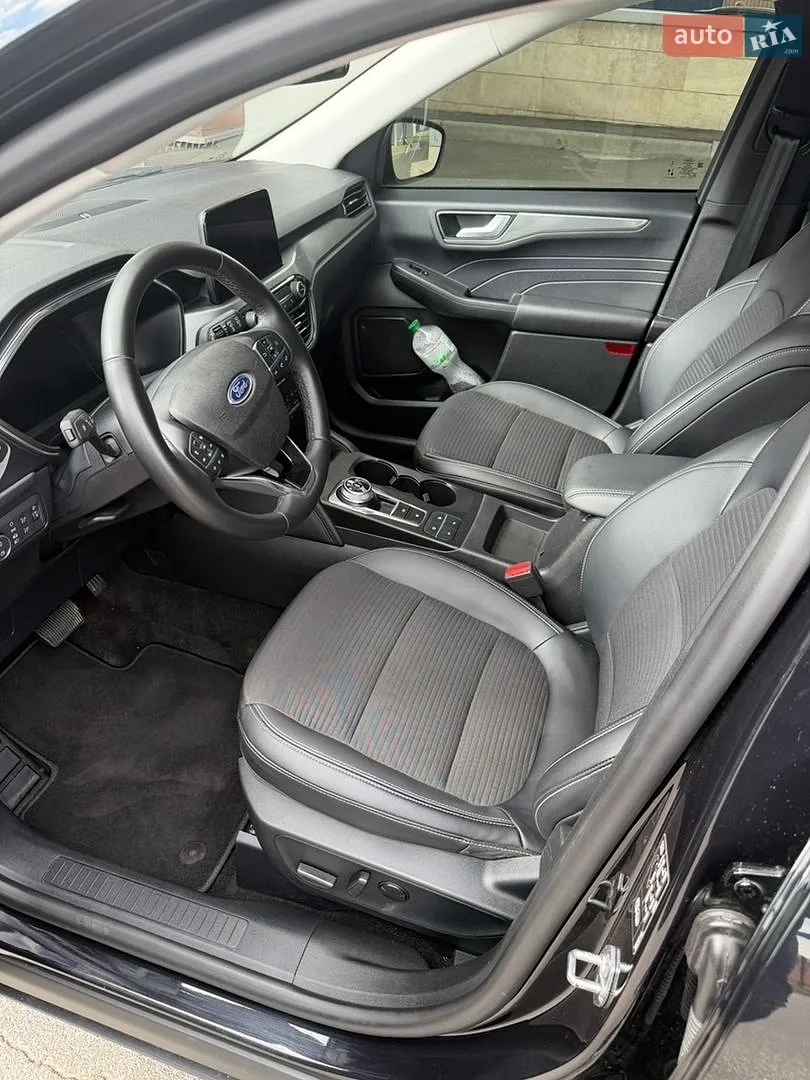 2023 Ford Kuga - мініатюра 24
