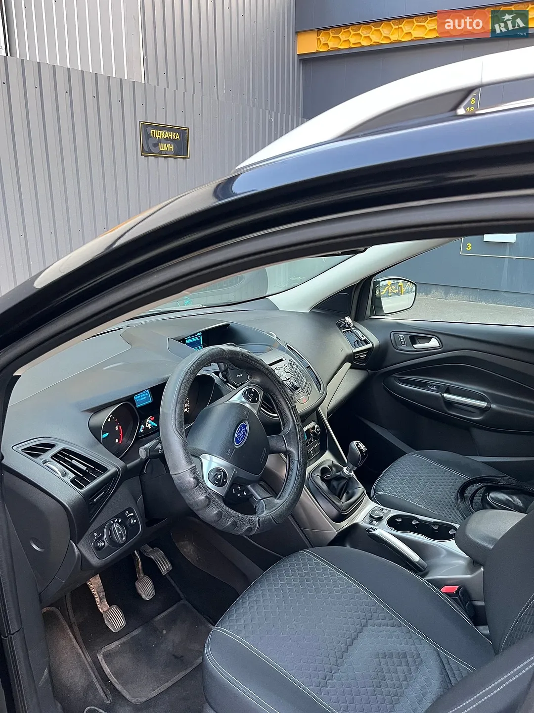 2015 Ford Kuga - мініатюра 12