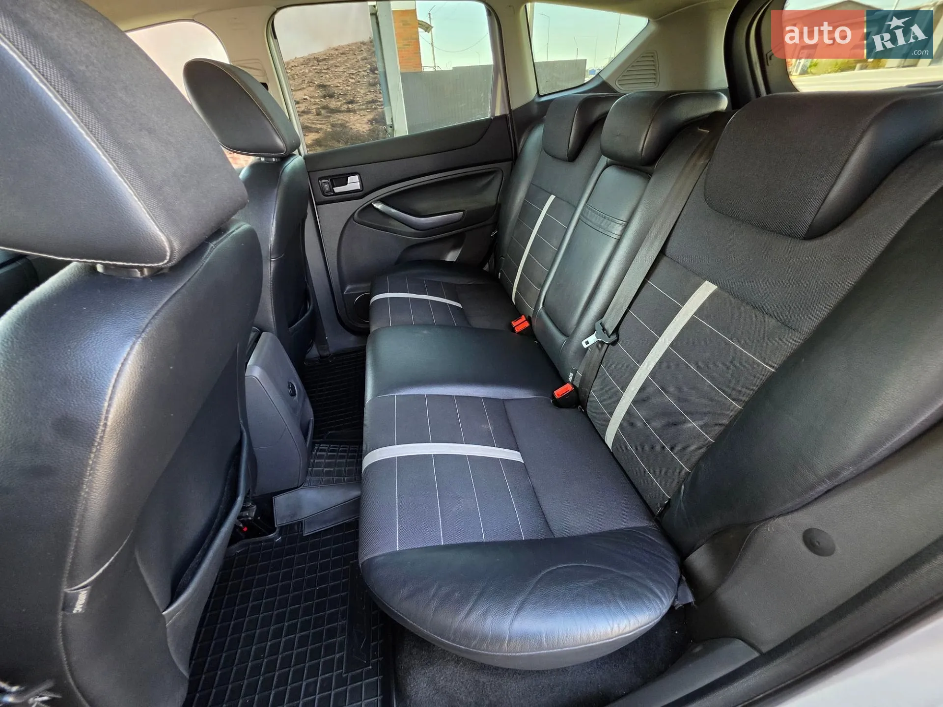 2010 Ford Kuga - мініатюра 24