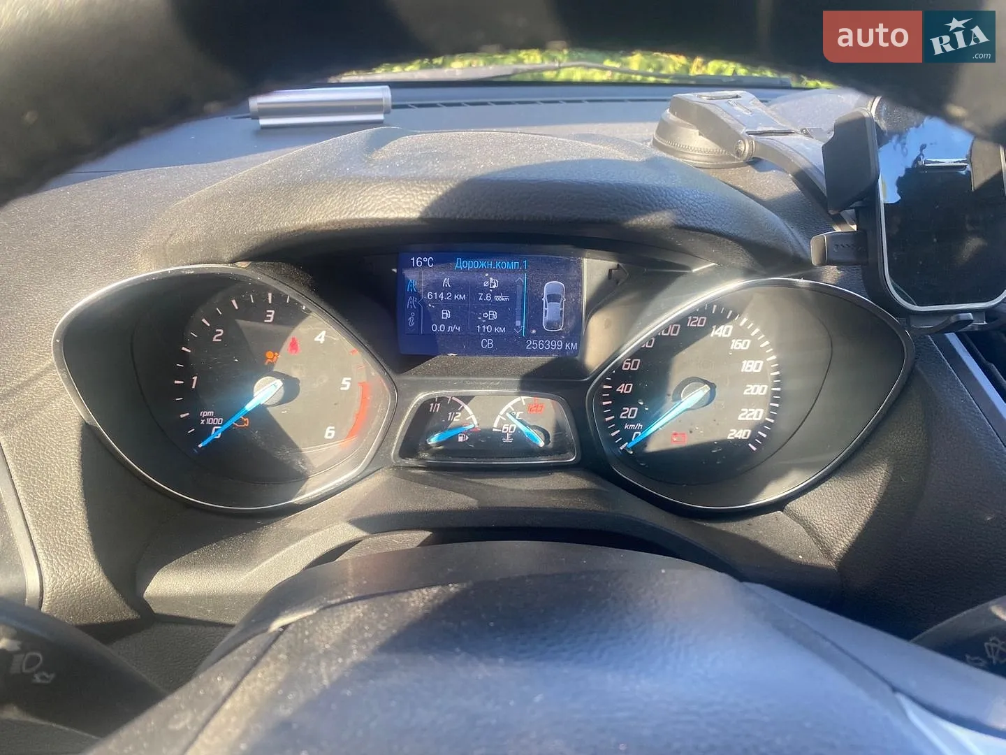 2015 Ford Kuga - мініатюра 6