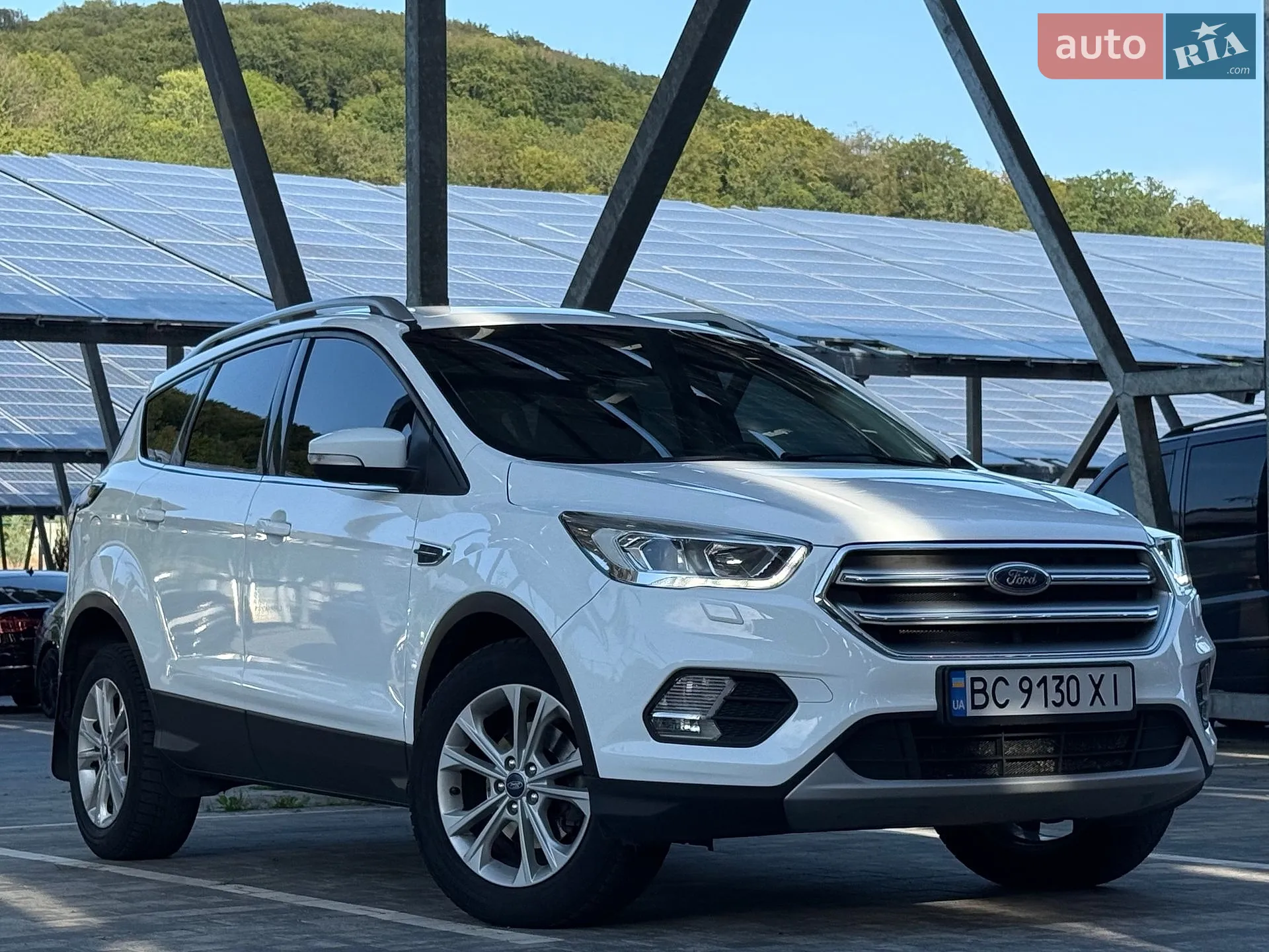 2019 Ford Kuga - фото 1