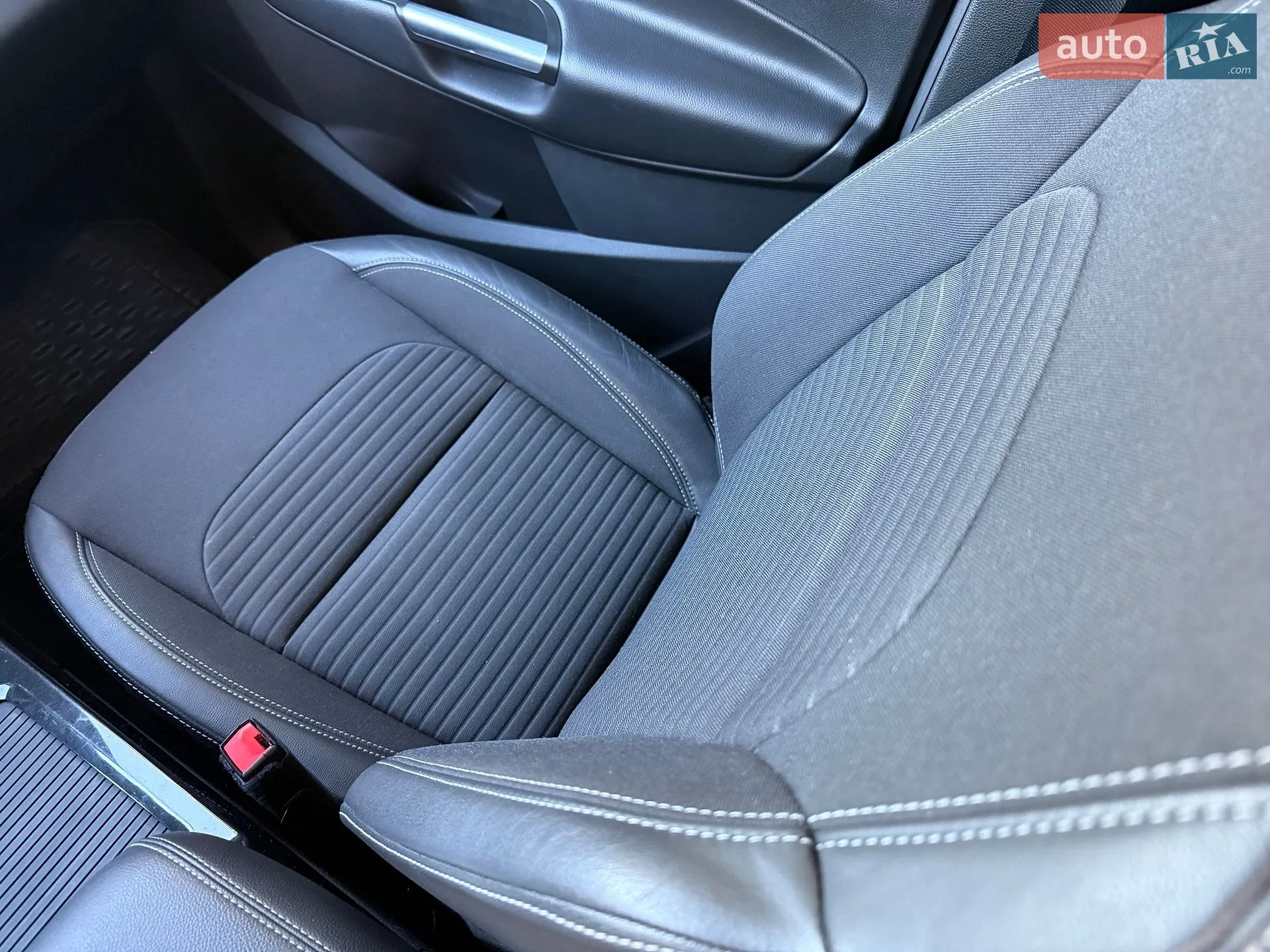 2019 Ford Kuga - мініатюра 79