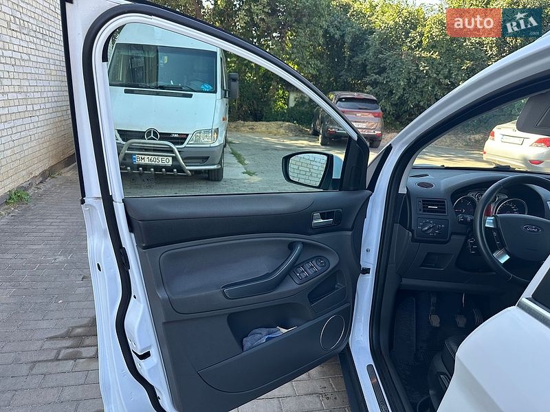 Позашляховик / Кросовер Ford Kuga 2011 в Сумах фото 11 Позашляховик / Кросовер Ford Kuga 2011 в Сумах