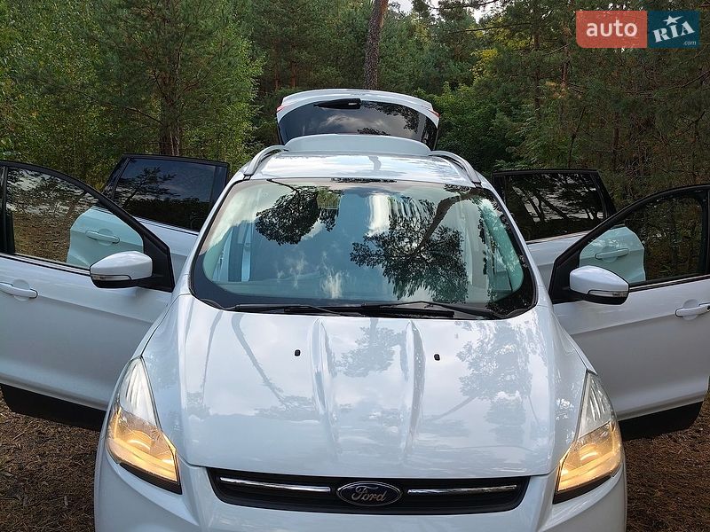 Позашляховик / Кросовер Ford Kuga 2013 в Житомирі