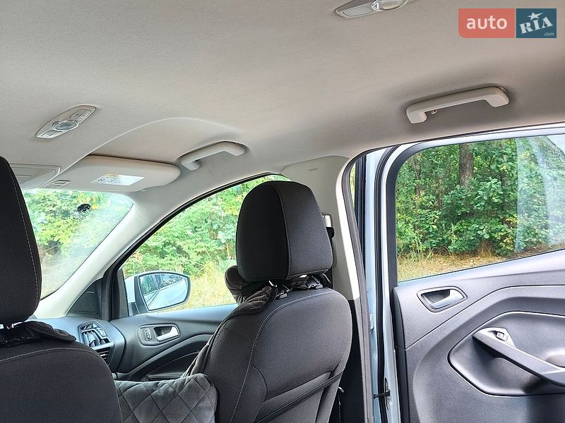 Позашляховик / Кросовер Ford Kuga 2013 в Житомирі