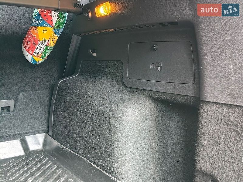 Позашляховик / Кросовер Ford Kuga 2013 в Житомирі