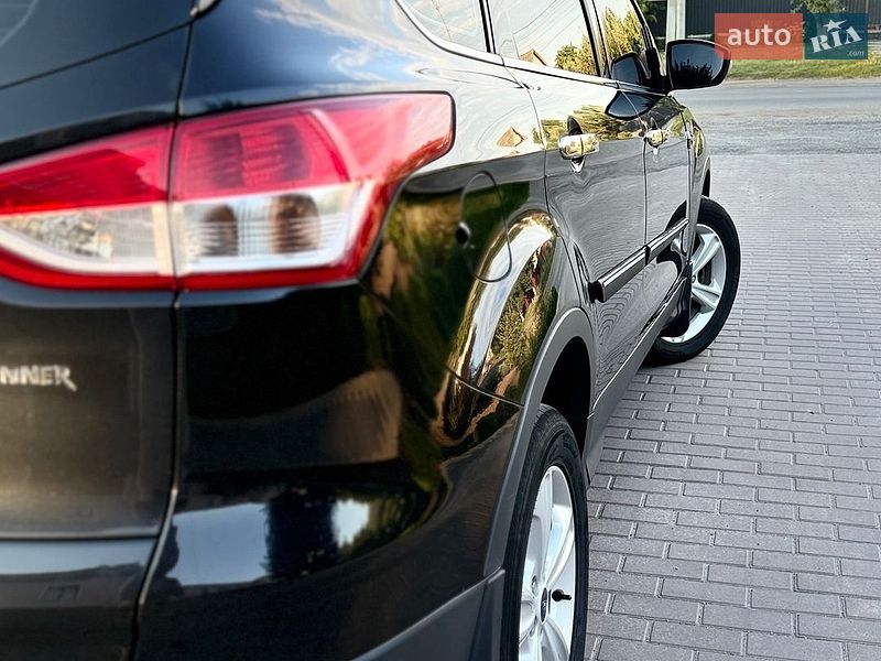 Позашляховик / Кросовер Ford Kuga 2014 в Бершаді