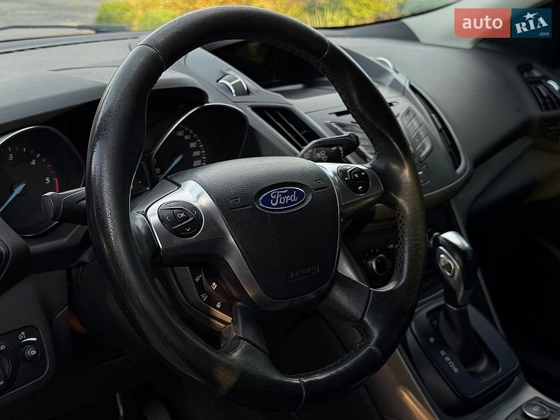 Позашляховик / Кросовер Ford Kuga 2014 в Бершаді
