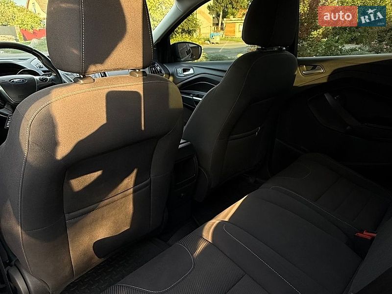 Позашляховик / Кросовер Ford Kuga 2014 в Бершаді