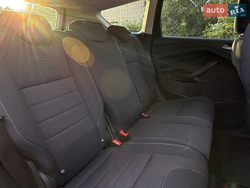 Позашляховик / Кросовер Ford Kuga 2014 в Бершаді