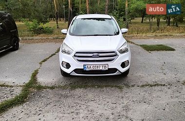 ford kuga 2017 в Киев от профессионального продавца Кирилл