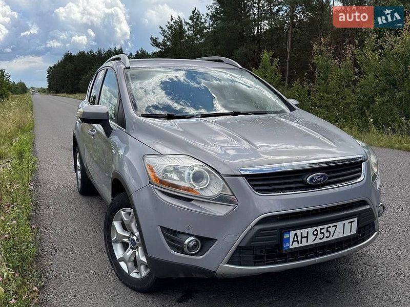 Внедорожник / Кроссовер Ford Kuga 2011 в Ровно фото Внедорожник / Кроссовер Ford Kuga 2011 в Ровно