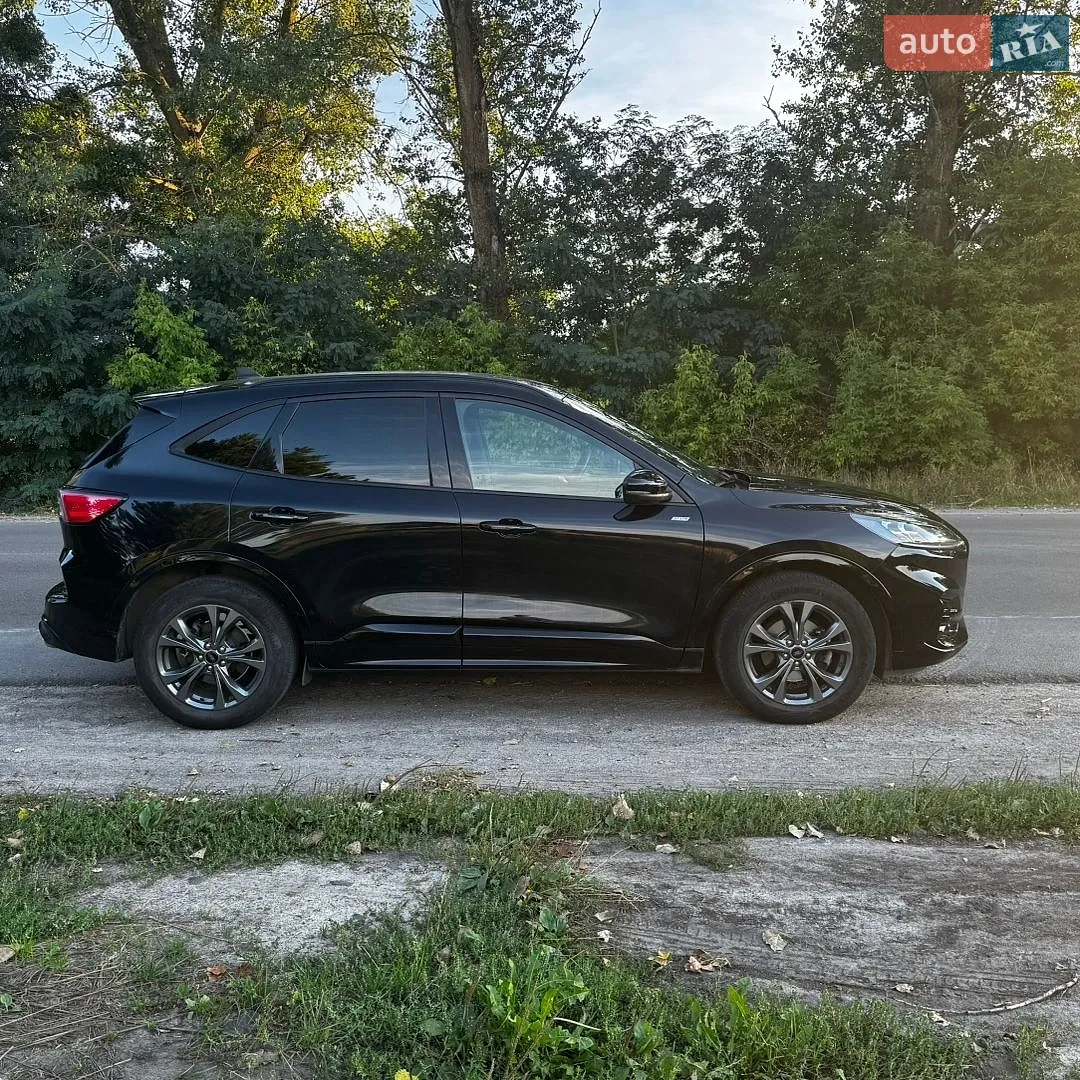 2023 Ford Kuga - фото 1