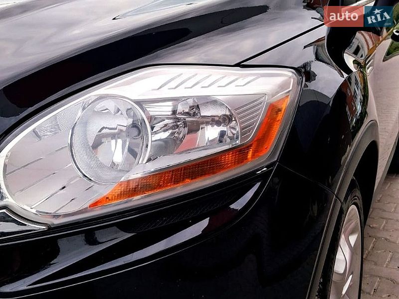 Внедорожник / Кроссовер Ford Kuga 2010 в Бучаче