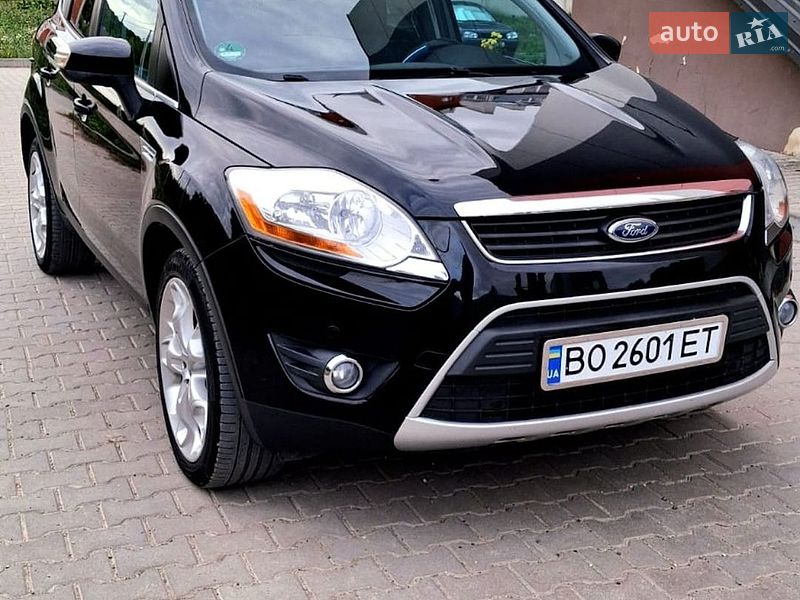 Внедорожник / Кроссовер Ford Kuga 2010 в Бучаче